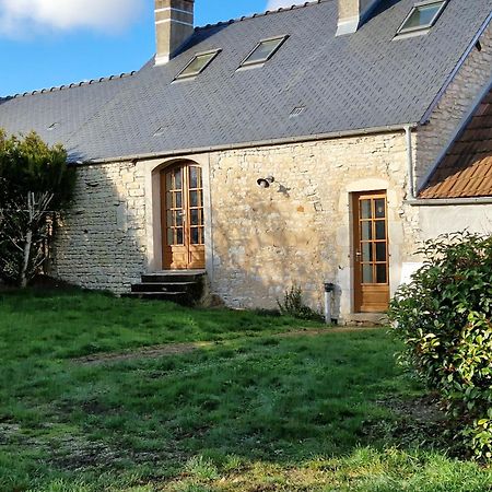 Gite Les Frenes Avec Pre Dans Joli Hameau Vermenton Экстерьер фото